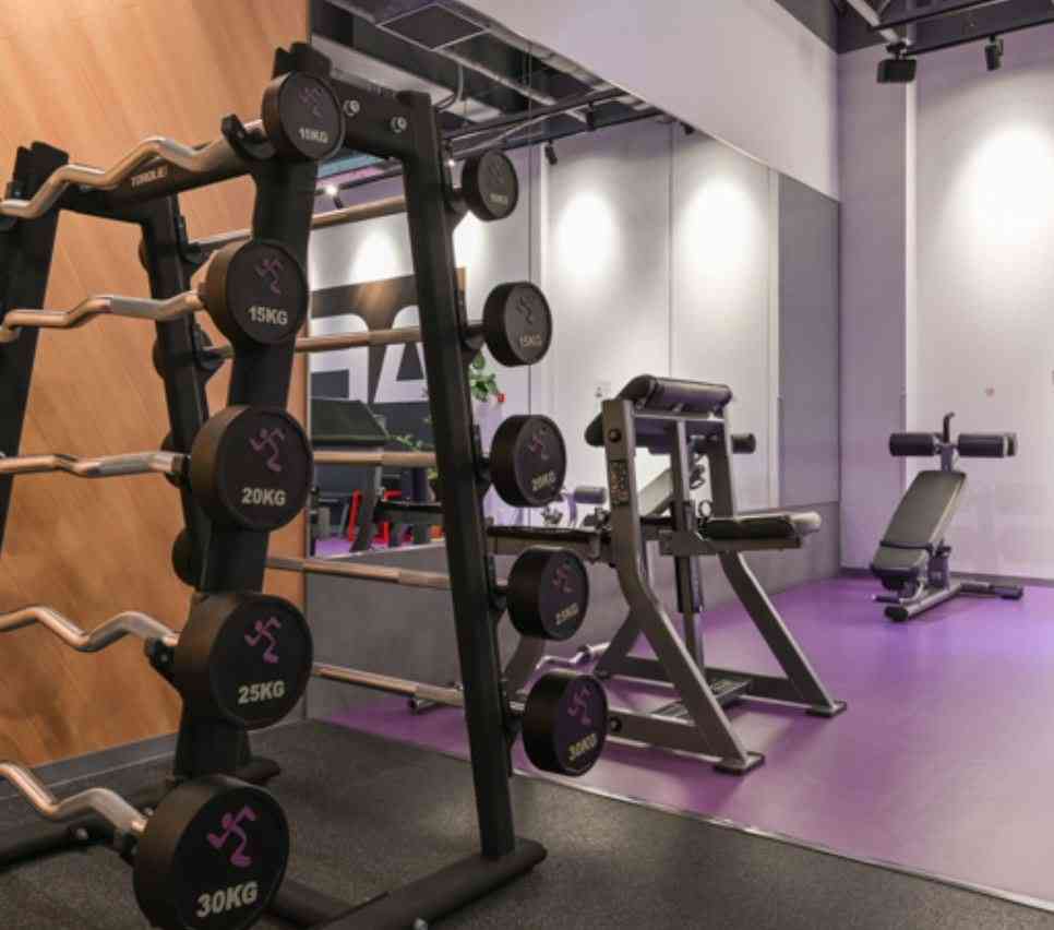 エニタイムフィットネス ジェームス山店の画像 4