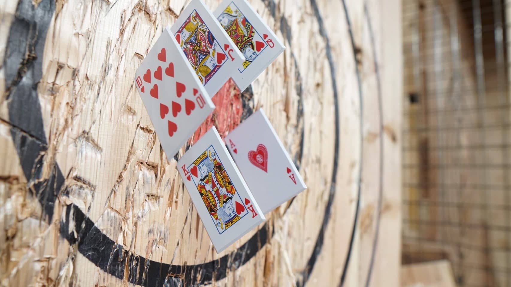 THE AXE THROWING BAR 浅草店の画像 4