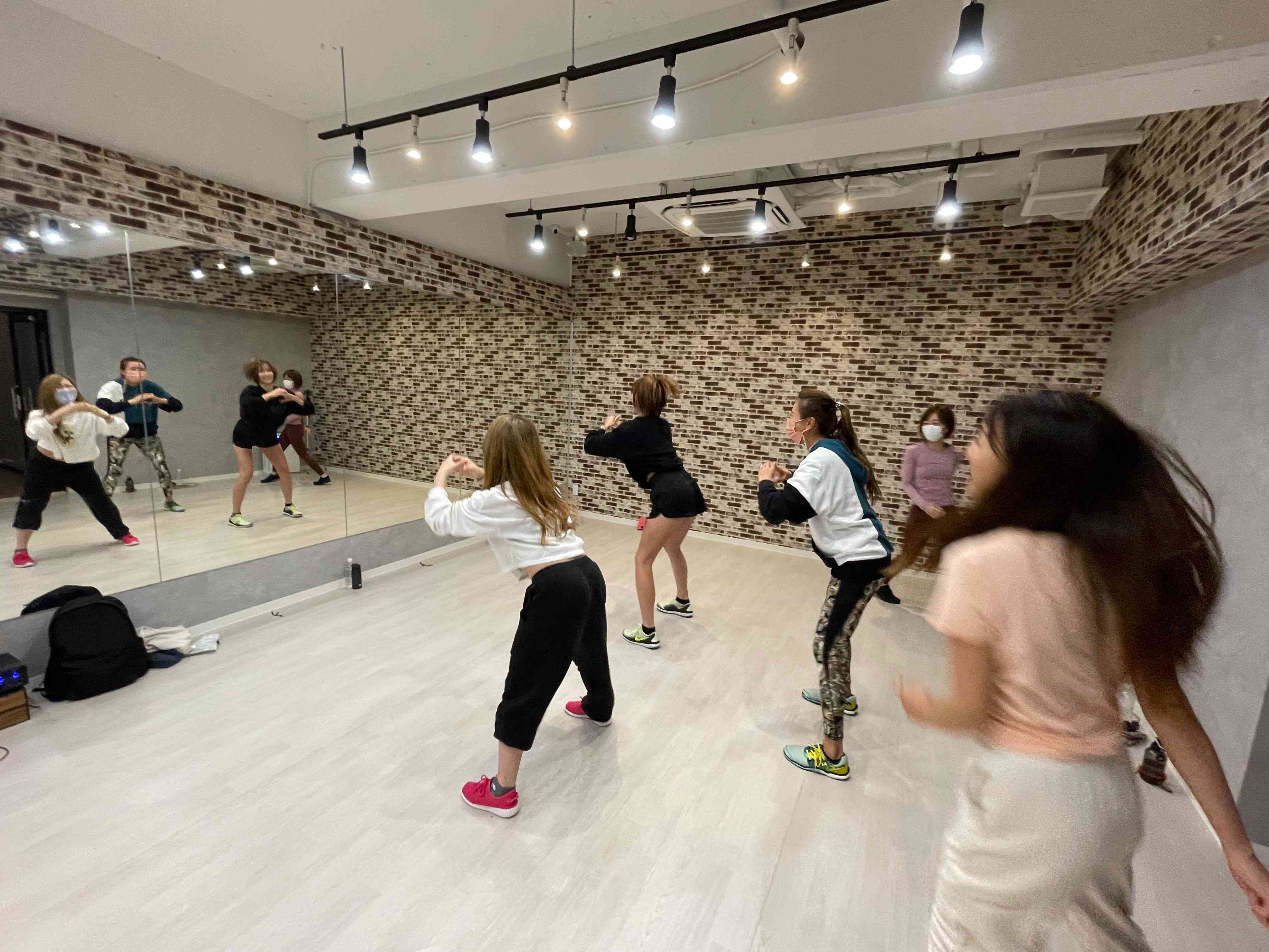 Dance Exerciseの画像