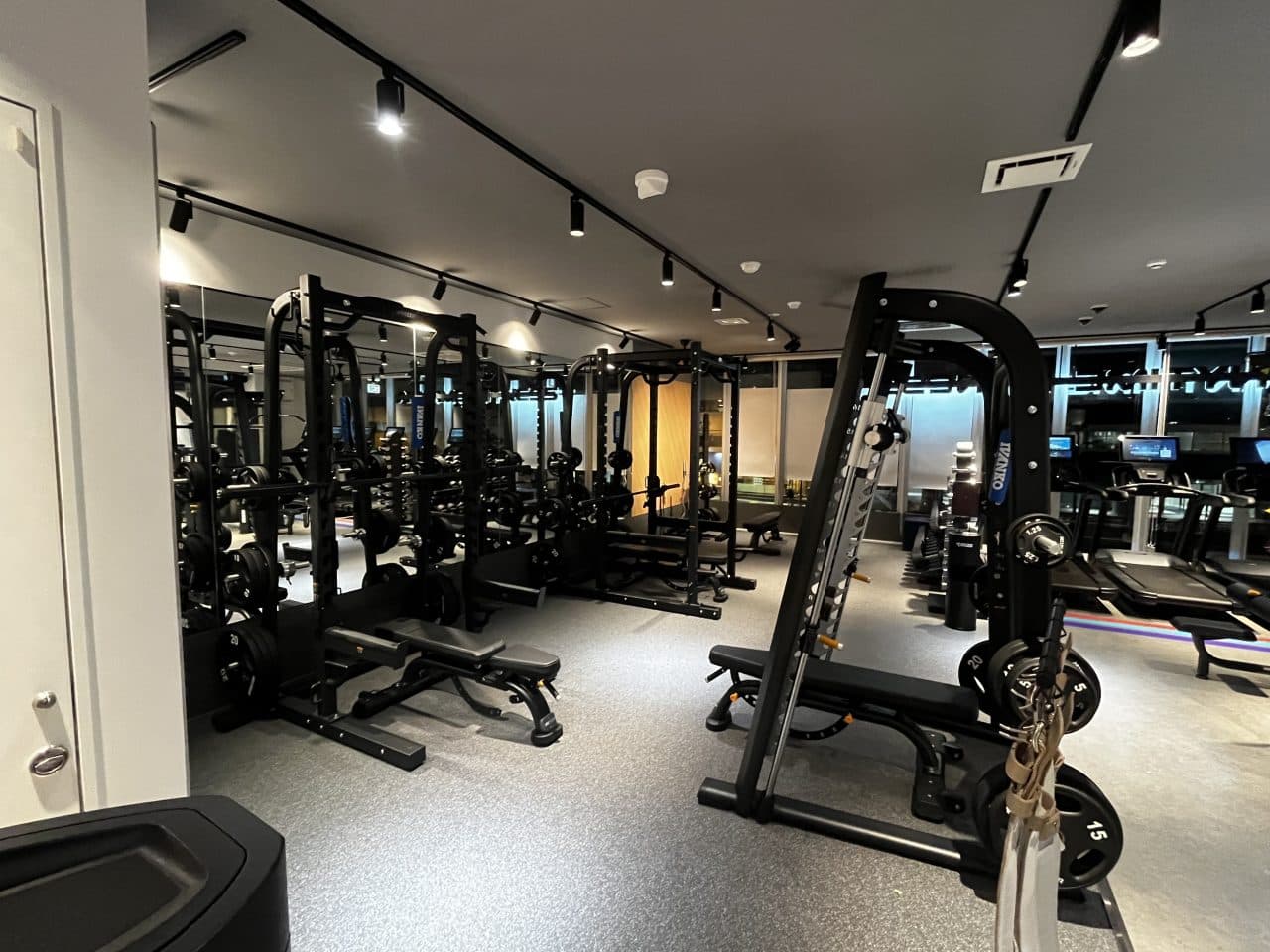 エニタイムフィットネス 泉岳寺駅前店の画像 4